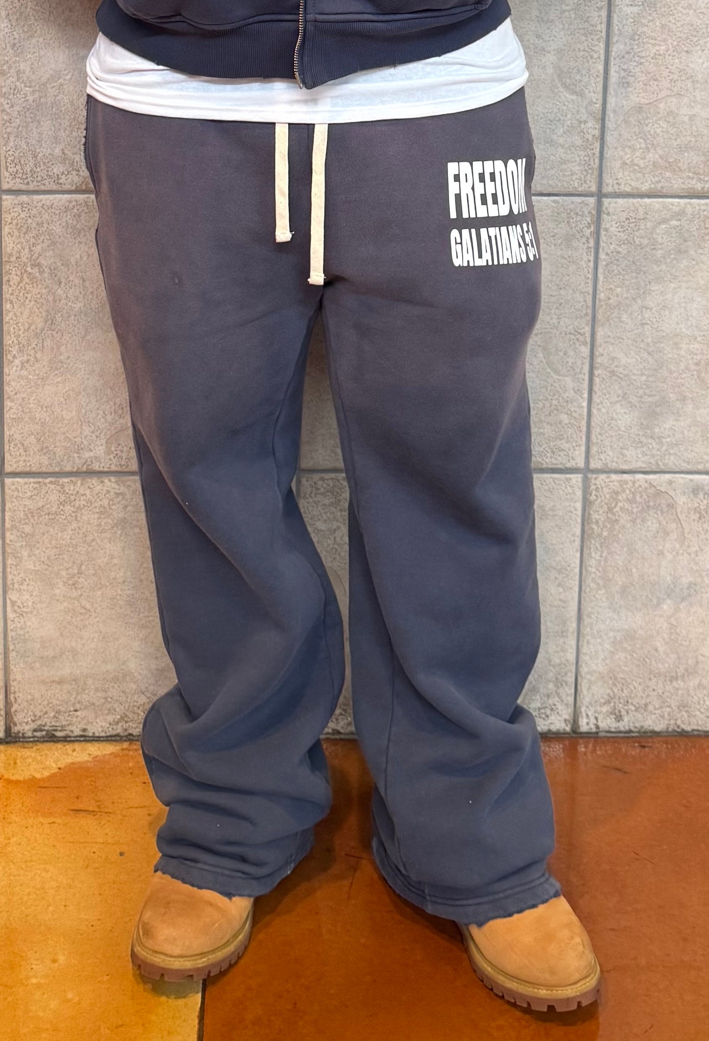 “Big G” Jogging Set