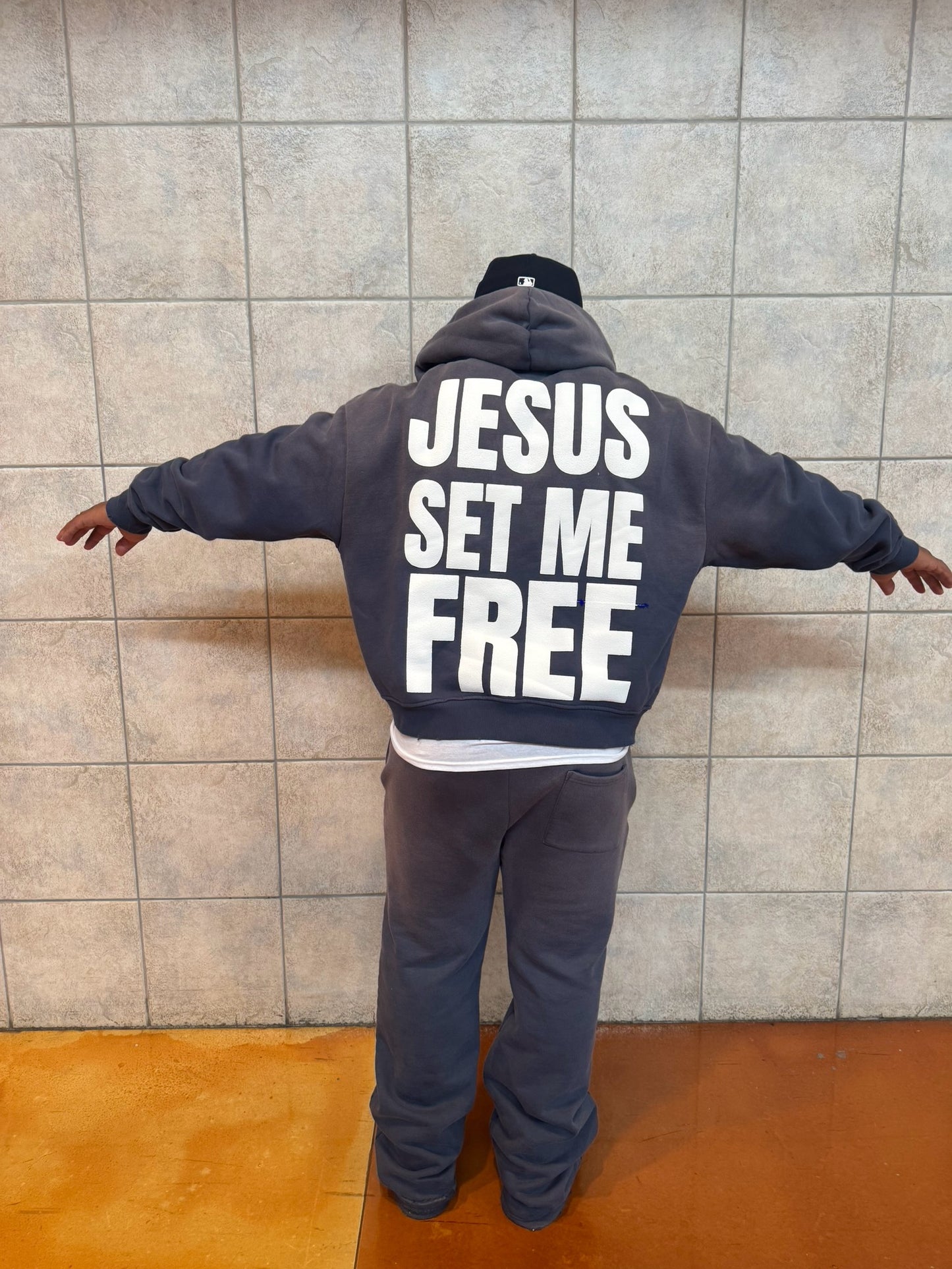 “Big G” Zip Up